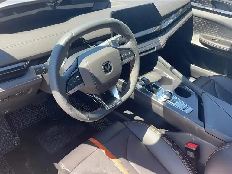 Changan UNI-V 2024 1.5T Exclusive