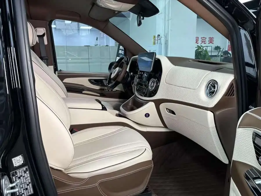 Vito 2023 2.0T Elite Version 7-seater