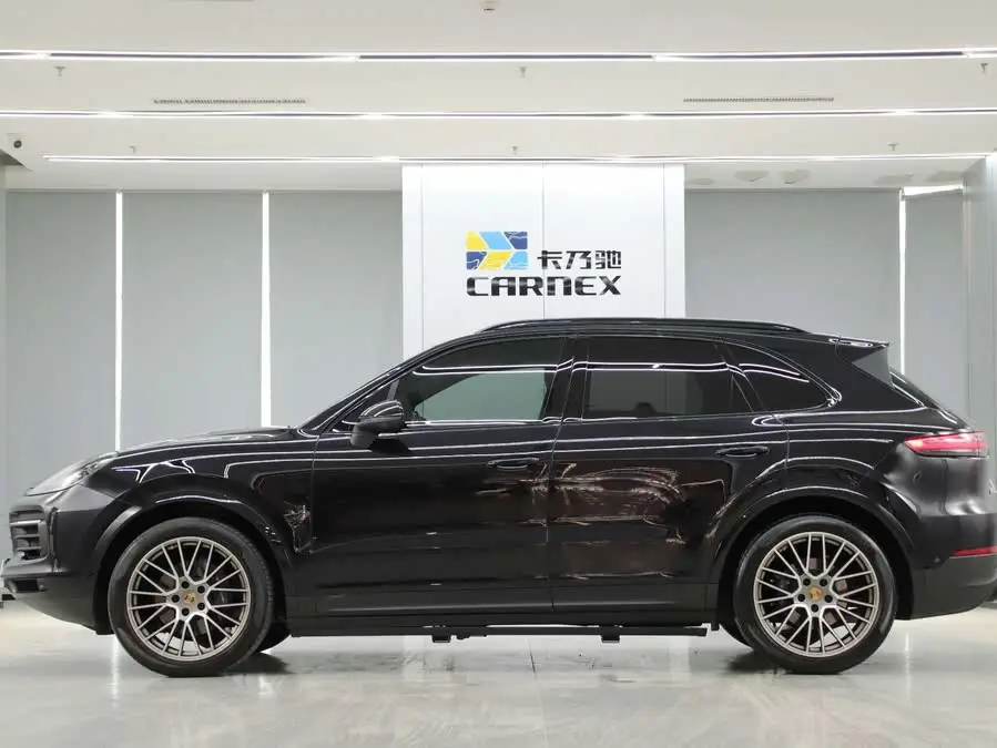 2022 Cayenne Cayenne 3.0T Platinum Edition