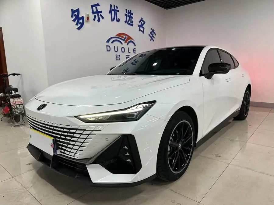 Changan UNI-V 2024 1.5T High Energy Version