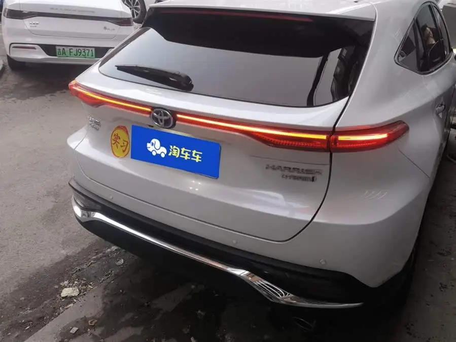 لينغفانغ هارير 2022 فئة الدفع الرباعي المتميزة 2.5L CVT