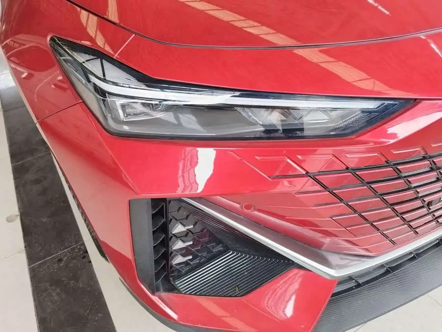 Changan UNI-V 2022 1.5T Premium