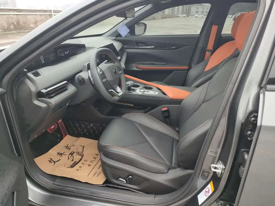 Changan UNI-V 2023 1.5T Premium