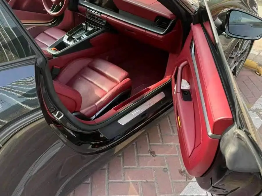 Porsche 911 2020 Carrera 3.0T