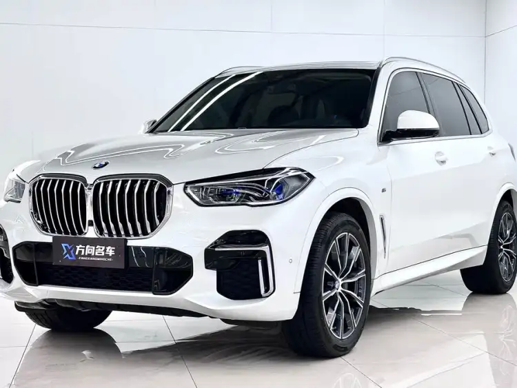 BMW X5 2022 xDrive 30Li Luxury M Sport Package