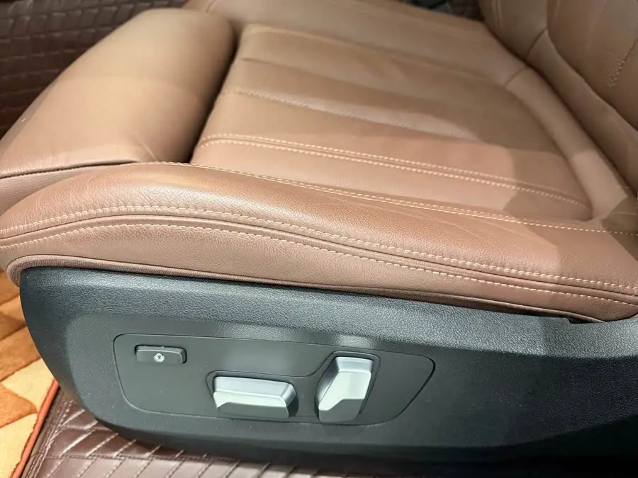 BMW X6 2021 xDrive40i M Sport Package