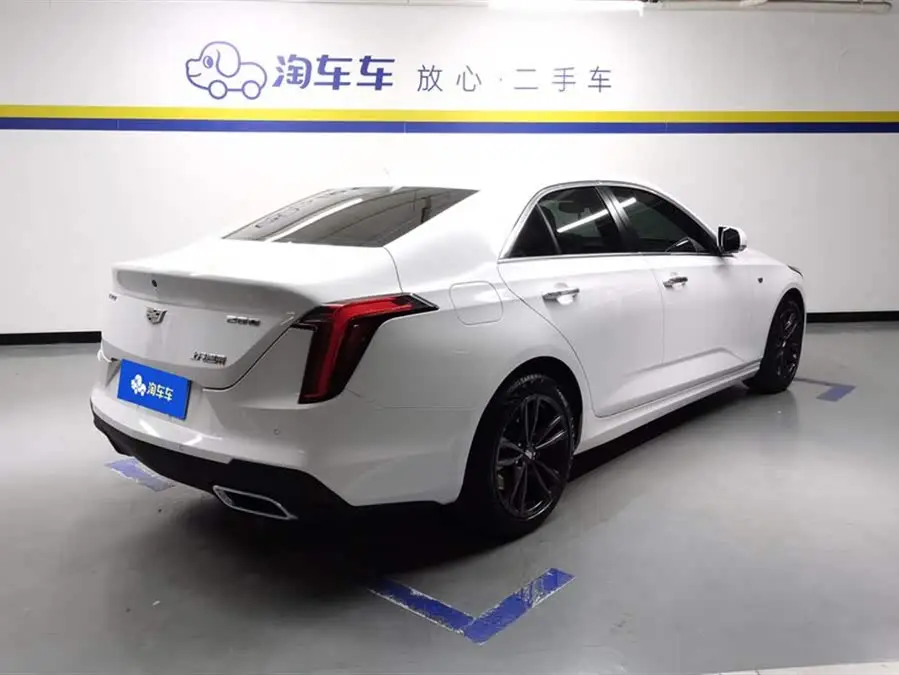 Cadillac CT4 2022 28T Luxury