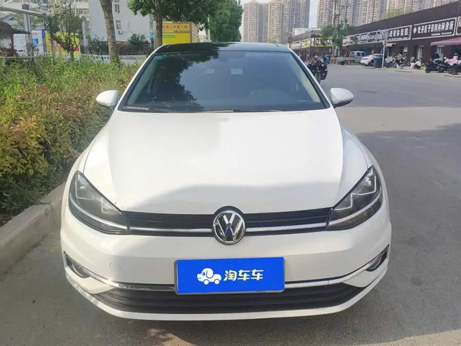 غولف 2020 إصدار الحب 280TSI DSG الفاخر