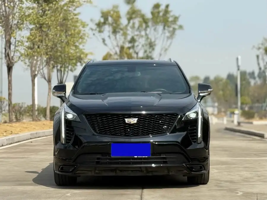 Cadillac XT4 2021 28T FWD Premium