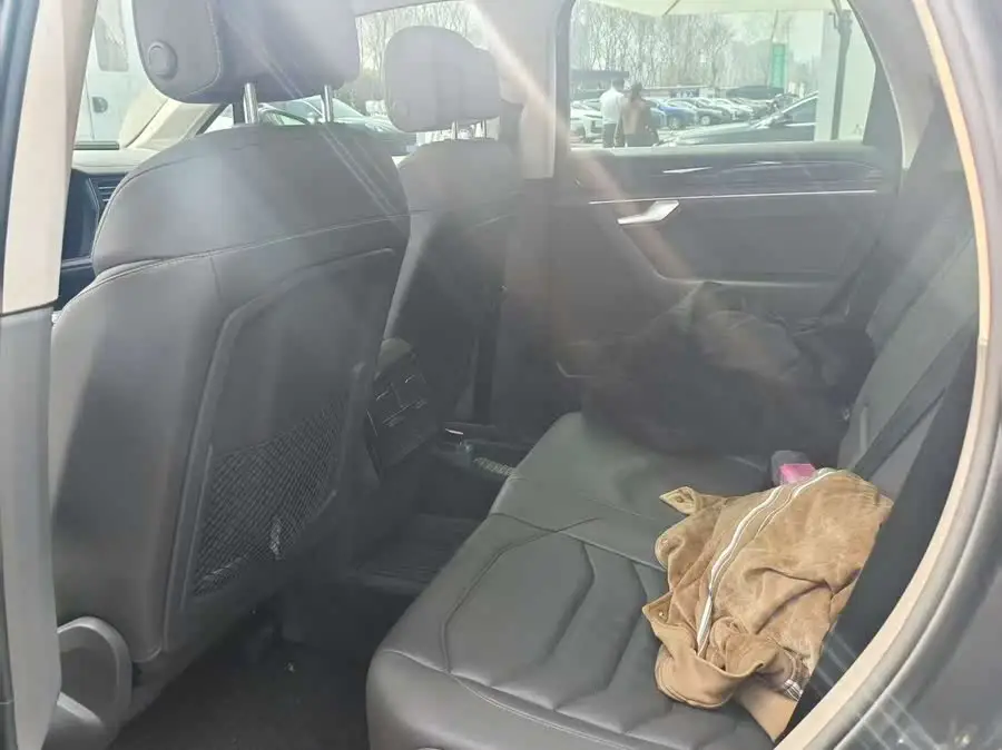 Touareg 2021 3.0 TSI R-Line Black Sport Package