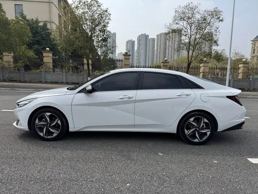 إلنترا 2023 1.5 لتر CVT GLX النخبة