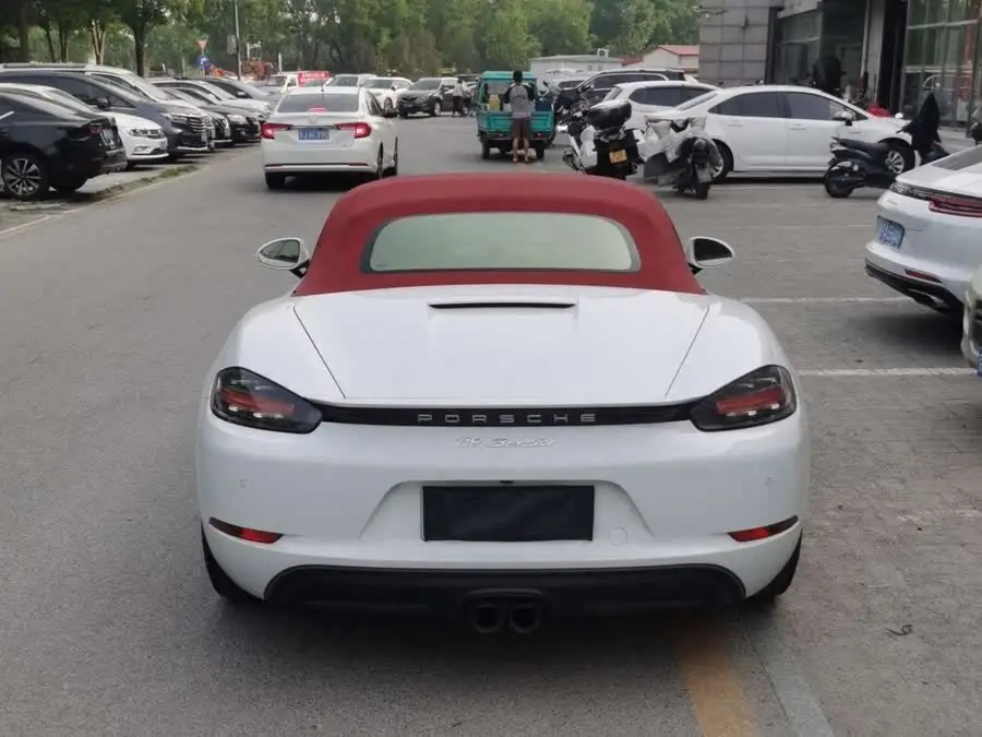 Porsche 718 2022 Boxster 2.0T