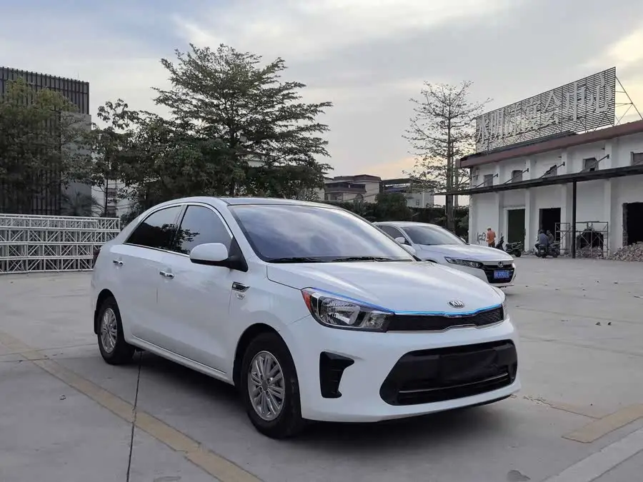 هوان تشي 2020 طراز تحديث 1.4 لتر أوتوماتيكي مريح مع سقف بانورامي