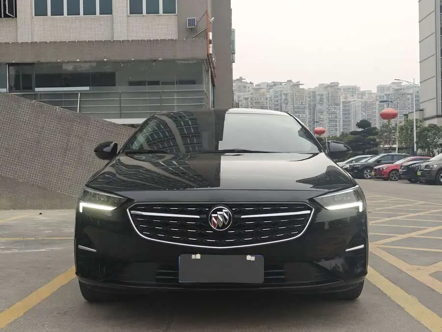 بويك ريجال 2023 552T إصدار ذكي