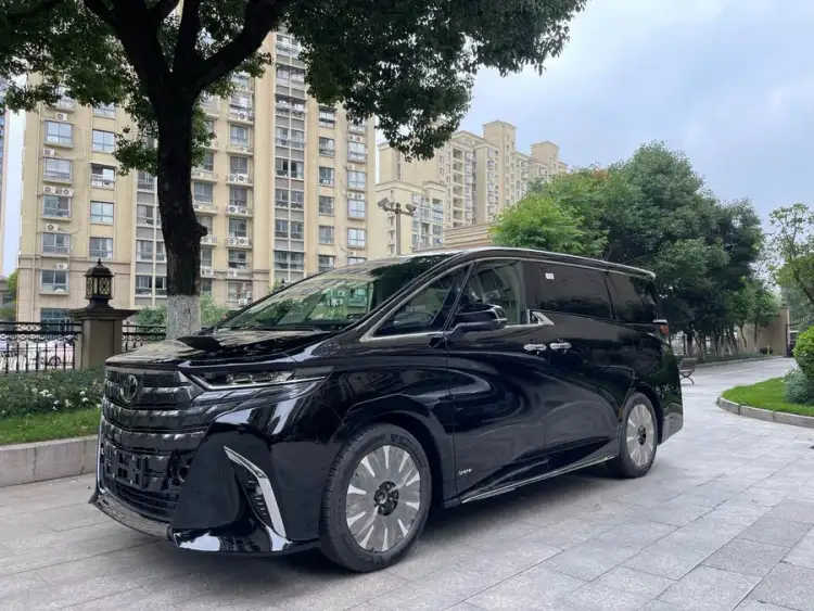 Alphard 2024 Dual Engine 2.5L Premium Edition