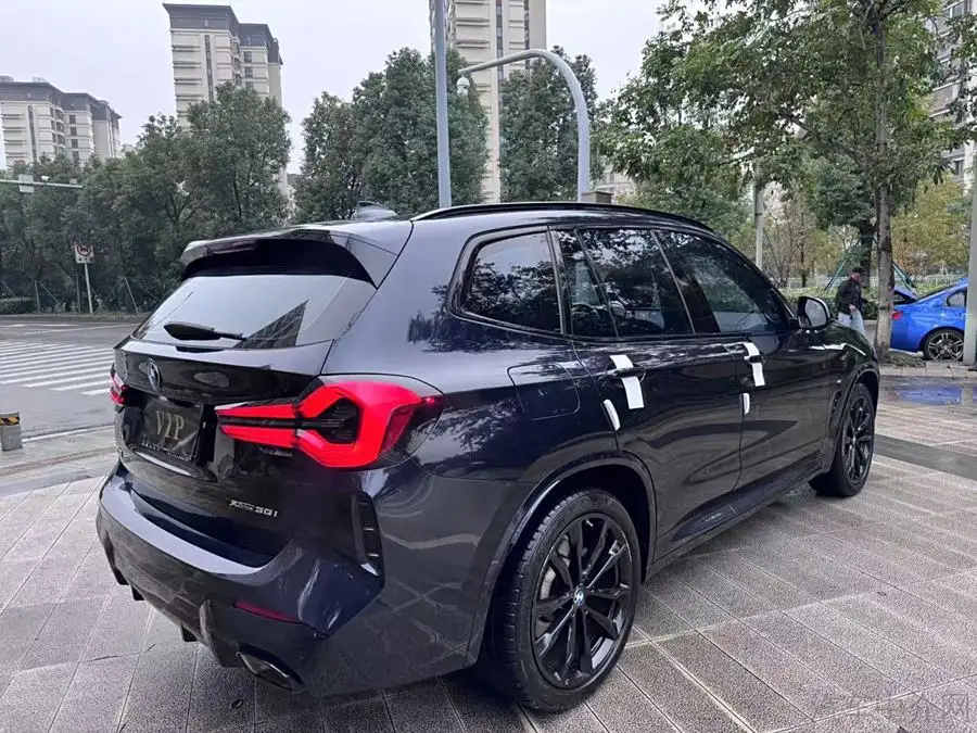 BMW X3 2022 xDrive30i Leading M Night Package