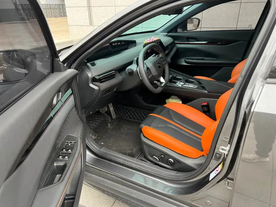 Changan UNI-V 2024 1.5T Premium Sports Model