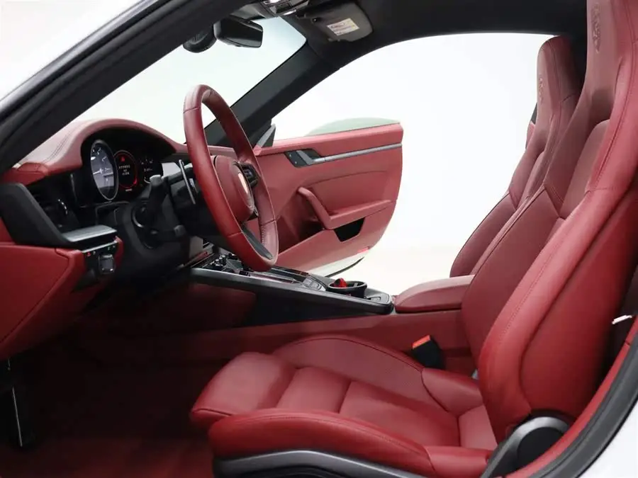 Porsche 911 2022 Carrera 3.0T