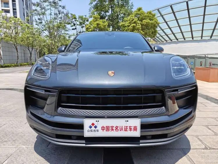 2023 Macan Macan 2.0T