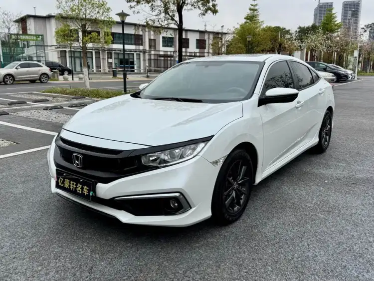 Civic 2019 220TURBO CVT Sport Version National VI