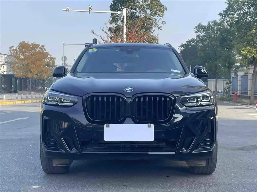 BMW X3 2022 xDrive30i Leading Model M Shadow Package