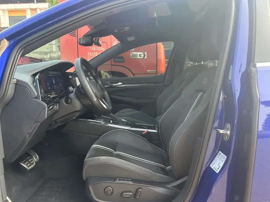 غولف 2021 280TSI DSG R-Line