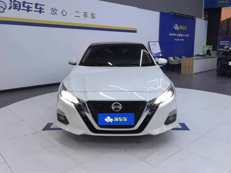 تينّا 2021 2.0L XL إصدار الراحة