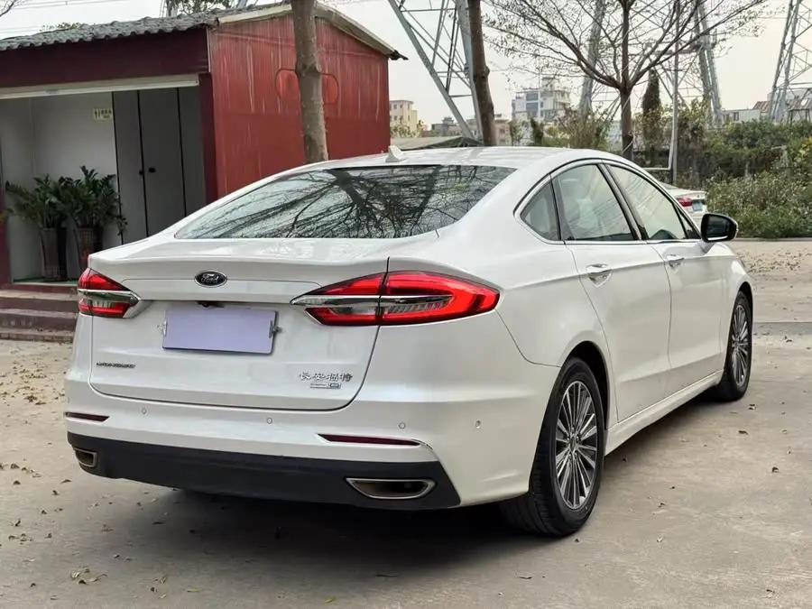 2020 Mondeo EcoBoost 200 Luxury