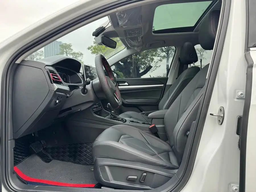 Lavida 2024 300TSI DSG Starry Leading Edition