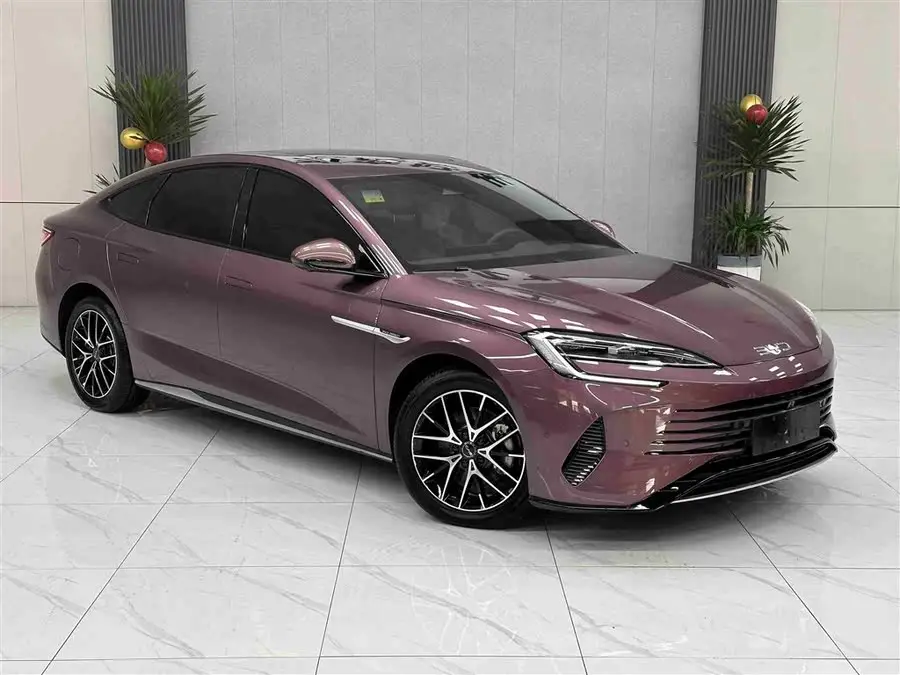 سيارة الفقمة 2023 DM-i 1.5T 121كم فئة رائدة