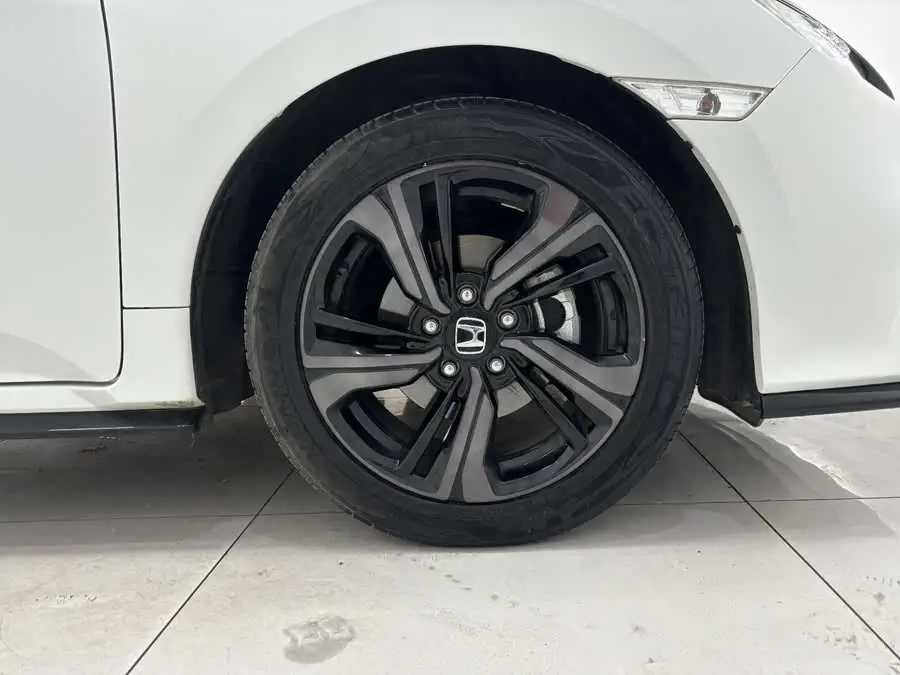 Civic 2021 HATCHBACK 220TURBO CVT Cool Control