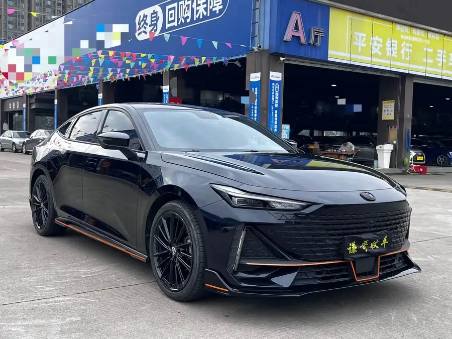 تشانغان UNI-V 2022 نسخة رياضية 1.5T