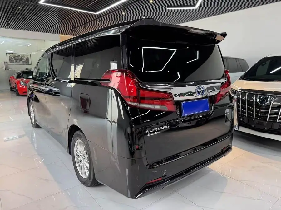 ألڤارد 2021 هايبرد 2.5 لتر إصدار بريميوم