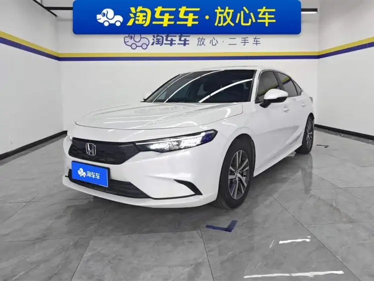 2023 Model 240TURBO CVT Leading Edition