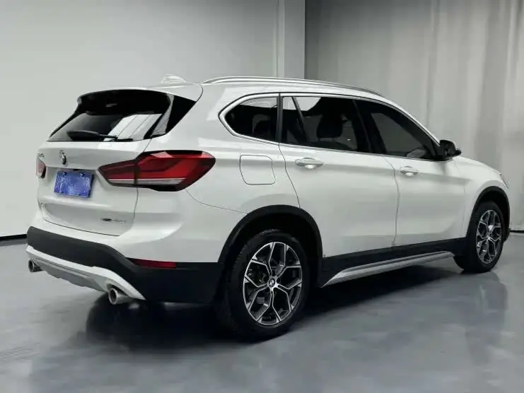 BMW X1 2022 sDrive20Li Luxury Edition