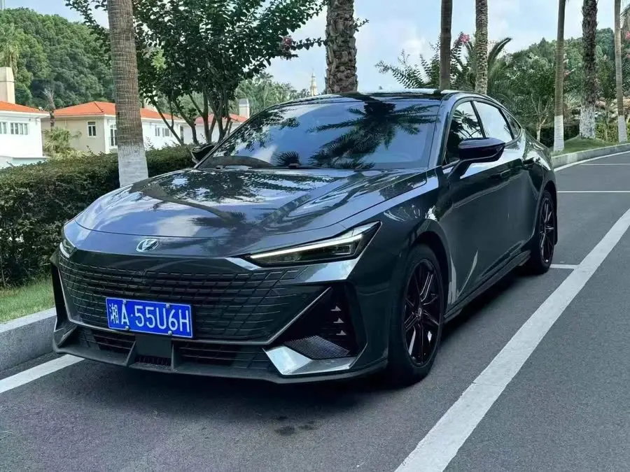 Changan UNI-V 2022 1.5T Premium