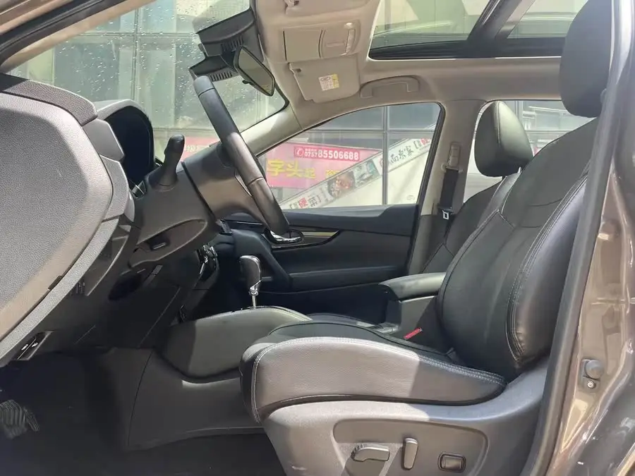 2021 نيسان إكس تريل 2.0 لتر CVT 2WD XL بريميوم إصدار خاص