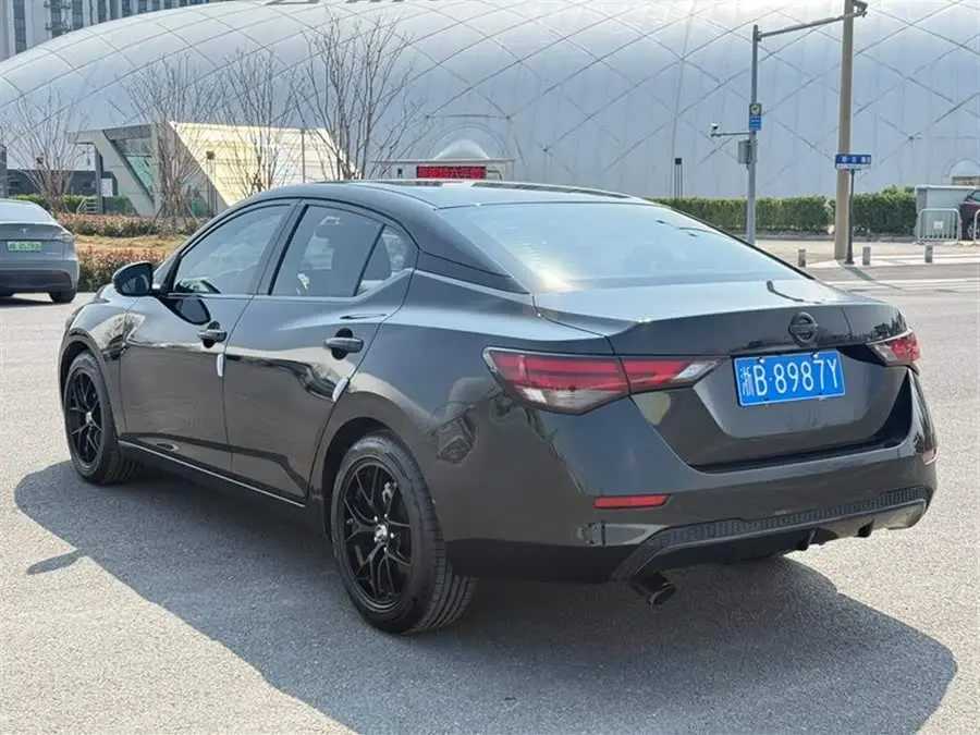 نيسان سيلفي 2022 1.6L XL CVT نسخة ذكية