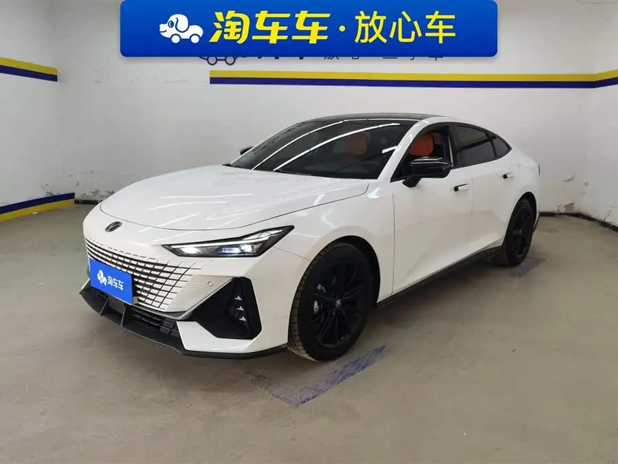 Changan UNI-V 2022 1.5T Premium
