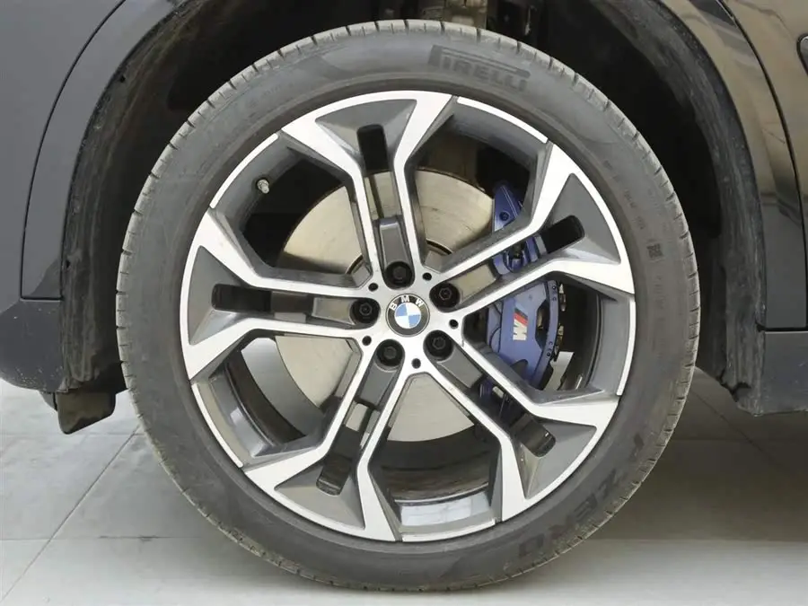 BMW X5 2023 xDrive 40Li Exclusive M Sport Night Package