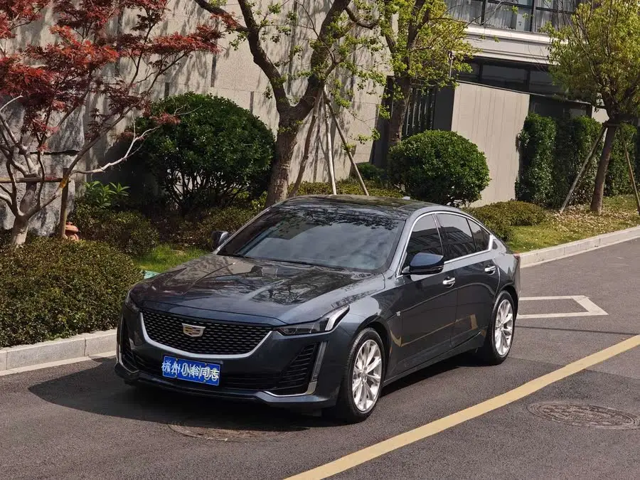 كاديلاك CT5 2021 28T الفاخرة