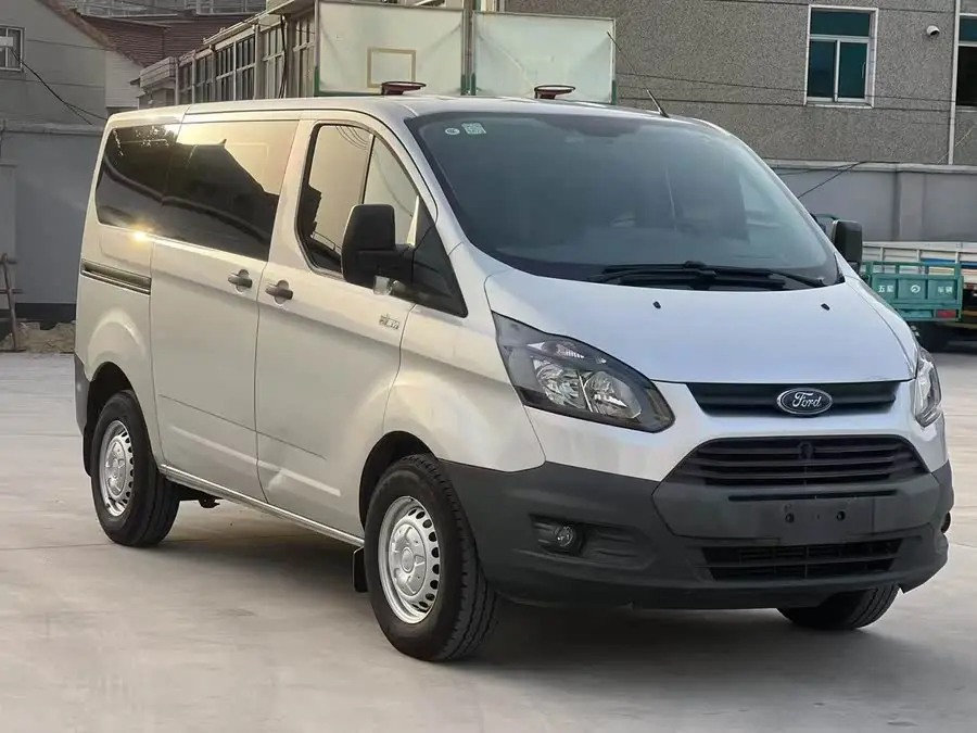 Ford Transit 2019 2.0T Diesel Multi-Purpose Commercial Vehicle Short Wheelbase Low Roof 6-Seater National VI