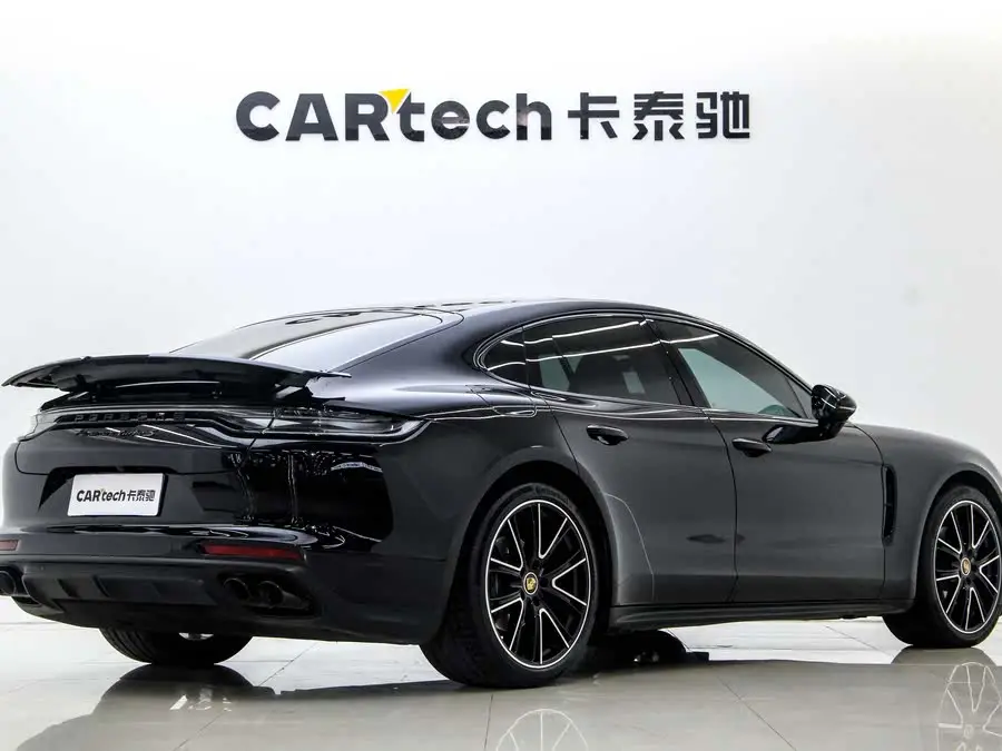 2023 Porsche Panamera 2.9T Platinum Edition