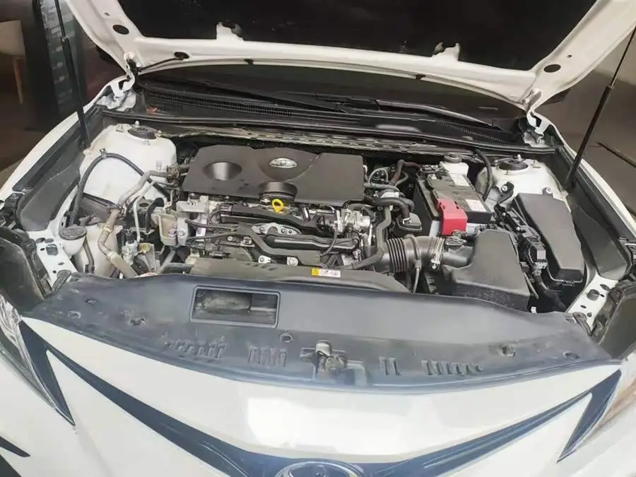 Camry 2021 2.0G Luxury Version