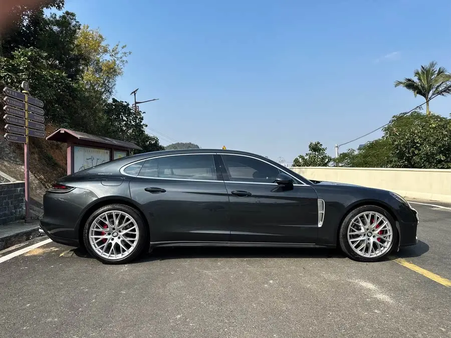 2023 Panamera 4 Executive Long Wheelbase 2.9T