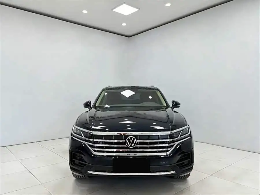 Touareg 2022 3.0 TSI Stylish Version Classic Sports Package