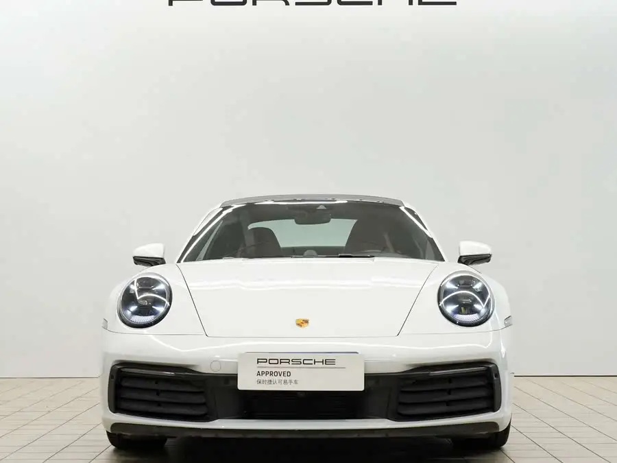 بورشه 911 2023 كاريرا 3.0T