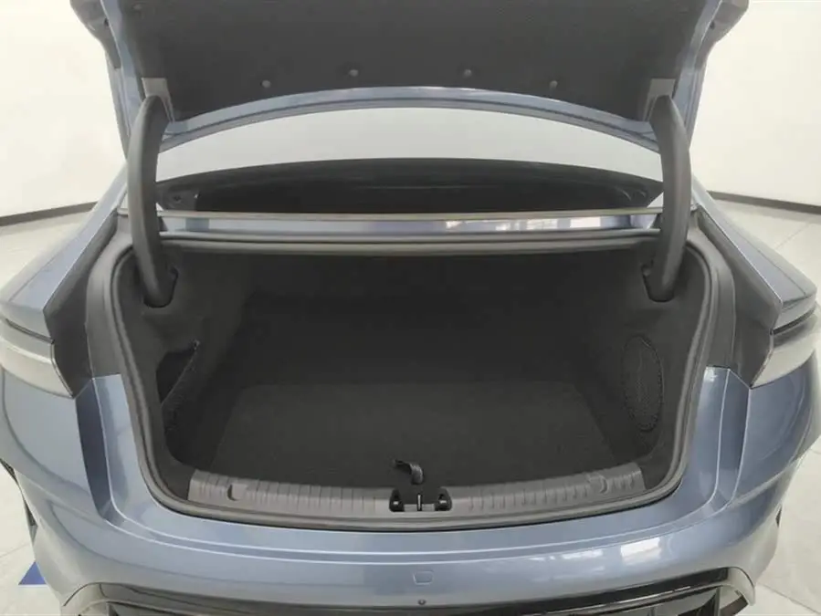 فقمة 2023 النسخة البطولية 700 كم نسخة الأداء