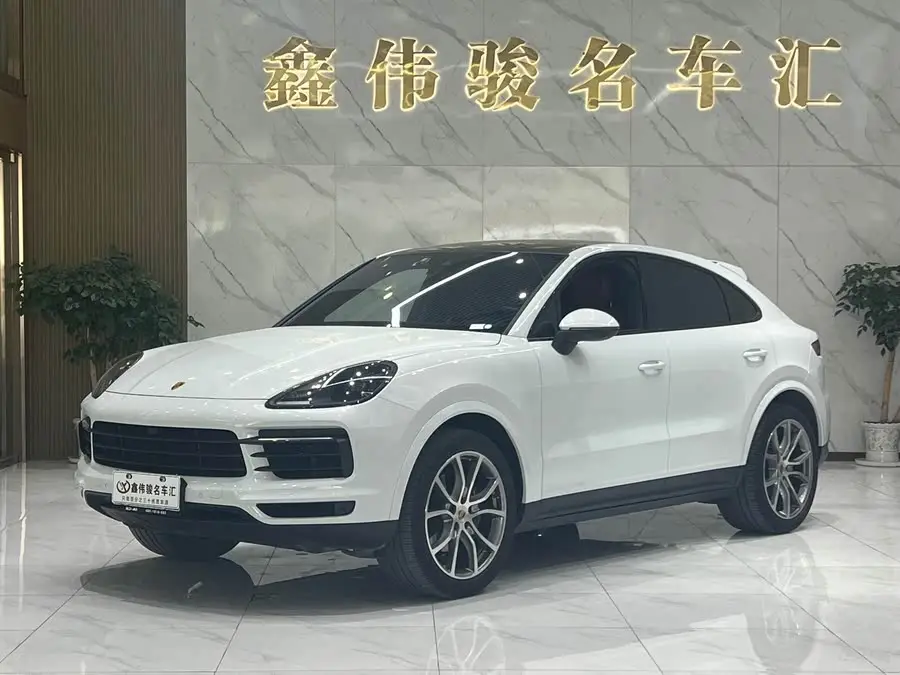 2022 Cayenne Cayenne Coupé 3.0T Platinum Edition