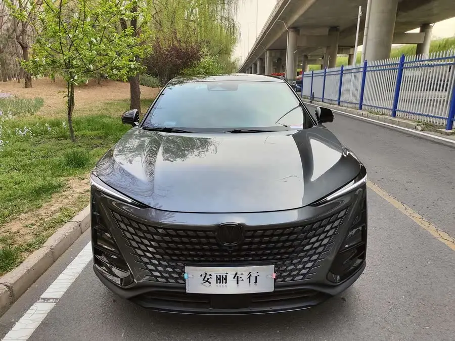 شانجان UNI-T 2022 2.0T إصدار الملاحة